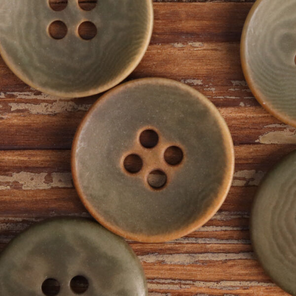 Bowl-Shaped Natural Fruit Buttons Black Blue Green Burned Edges 12PCS - Image 7