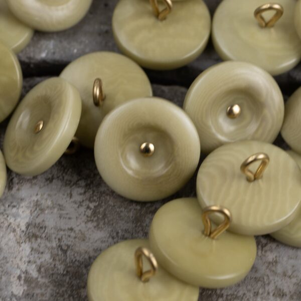 11.5-20mm Dark Coffee Fruit Buttons for Shirts Trousers 12pcs - Image 5