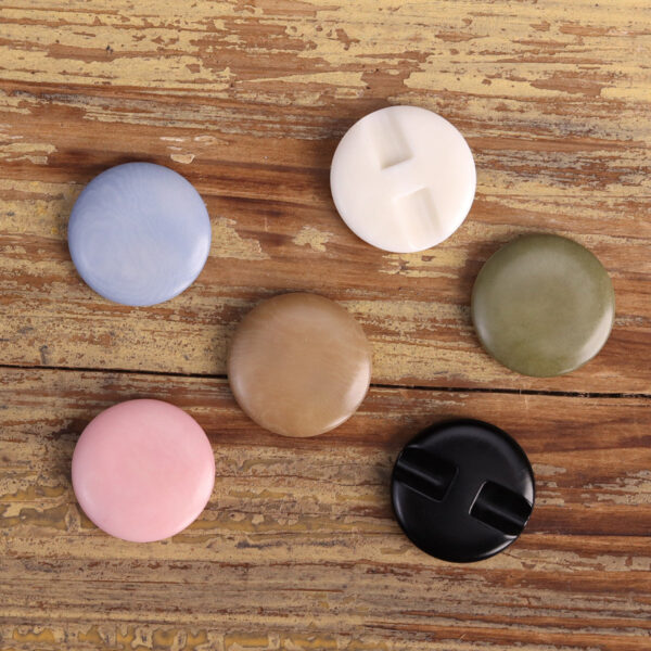 Colorful Corozo Tunnel Buttons for Down Jackets 30 Pack (6 Colors) - Image 3