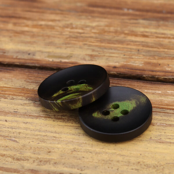 Random Floral Green High-End Real Horn Buttons 15 Pack (3 Sizes) - Image 3