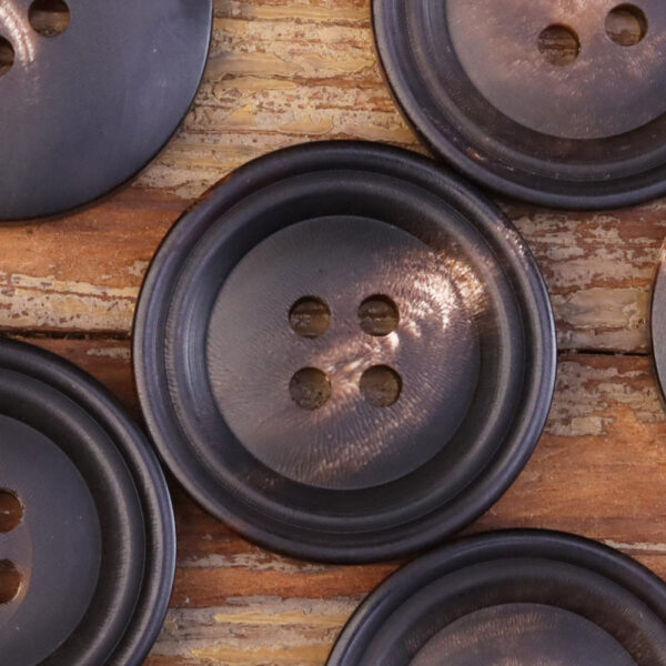 15-25mm Black Coffee Double-Circle Matte Retro Horn Buttons 25 Pack - Image 5