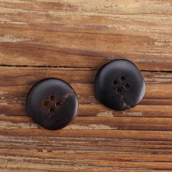 Black Coffee Irregular Shaped Burnished Horn Buttons 25 Pack (5 Sizes) - Image 2