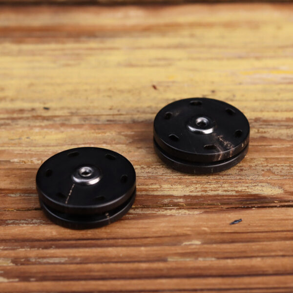 24-40L High-End Natural Black Genuine Horn Snap Buttons 3pcs - Image 4