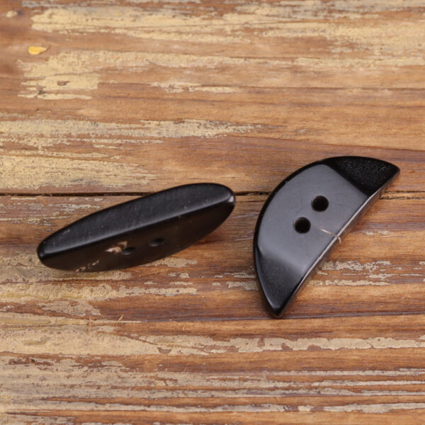 Black Irregular Triangular Half-Moon Natural Horn Buttons 4pcs - Image 5