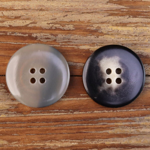 Off-White and Beige-Black Wide-Edged Yellow Cattle Horn Buttons 2pcs - Image 2