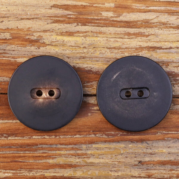 Black Dark Coffee Two-Eye Retro Horn Buttons 30 Pack (6 Sizes) - Image 3