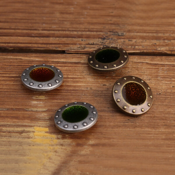 11.5mm/20mm Retro Palace Style Metal Hand-Sewn Buttons 20 Pack - Image 4