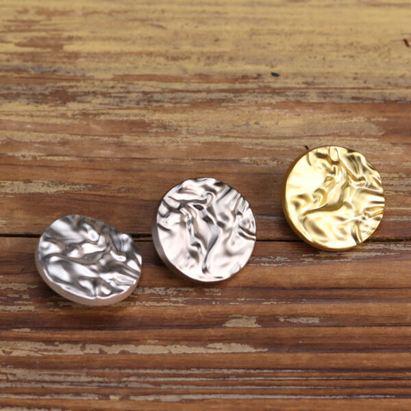 Wavy Silver Matte Gold Round Metal Hand-Sewn Buttons 15 Pack - Image 3