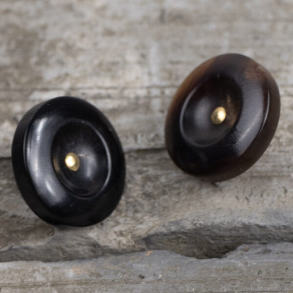 Black Deep Coffee Wide-Edged Shank Horn Buttons 20 Pack (5 Sizes) - Image 4