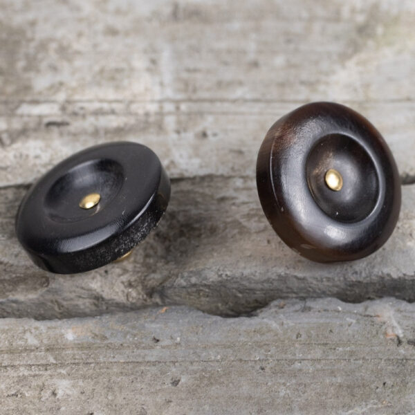 Black Deep Coffee Wide-Edged Shank Horn Buttons 20 Pack (5 Sizes) - Image 3