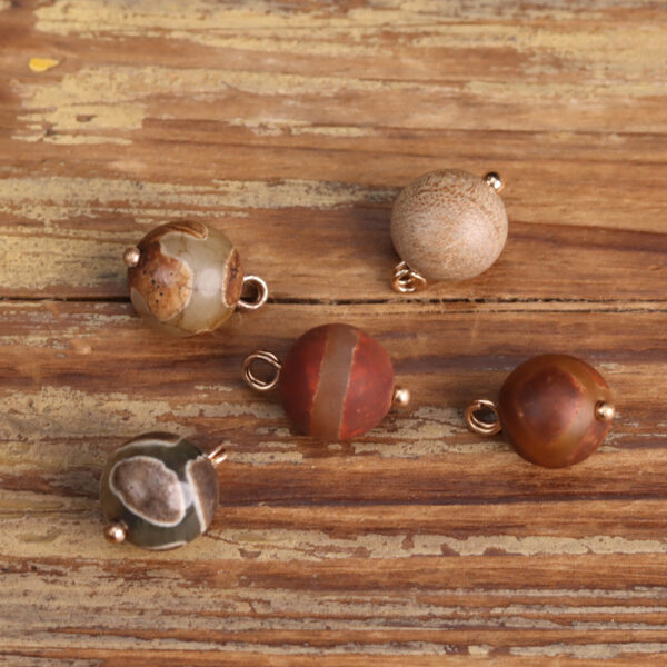 11.5mm Agate Stone Original Beads Chinese Style Buttons 25 Pack - Image 2