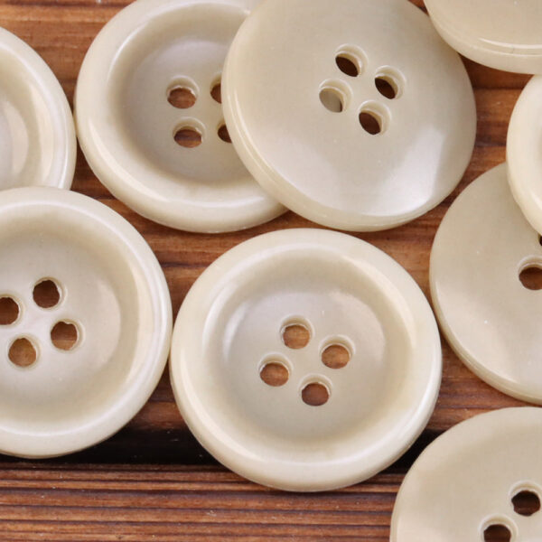 Imitation Horn Texture Urea Buttons for Jackets 30 Pack (5 Sizes) - Image 8