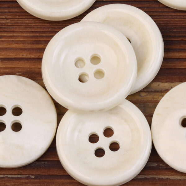 Imitation Horn Texture Urea Buttons for Jackets 30 Pack (5 Sizes) - Image 12