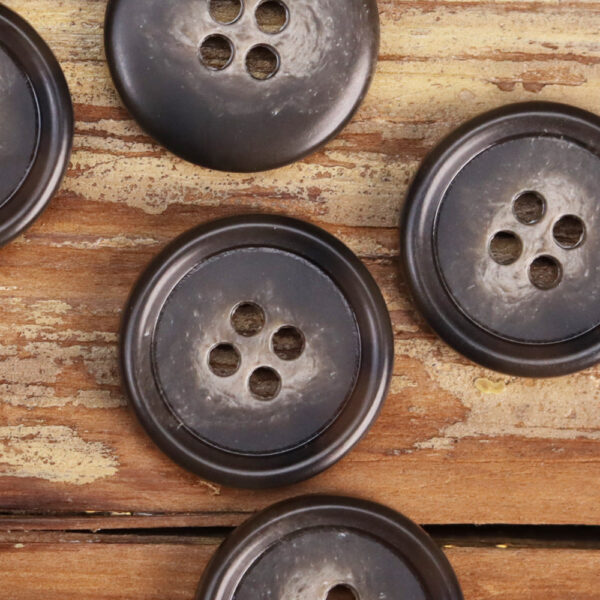 15-25mm Corduroy Workwear Urea Buttons 30 Pack (5 Sizes) - Image 5