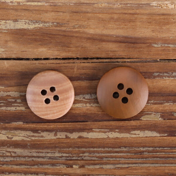 18-24L Natural Burned-Edge Brown Beveled Wooden Buttons 40 Pack - Image 5