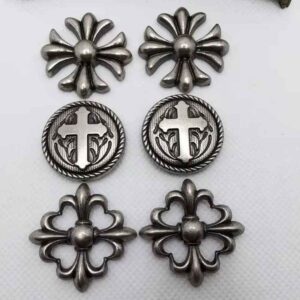 Vintage Punk Cross Rivets – Antique Silver Gothic Studs 30 Pack