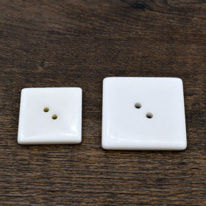 26/35mm White Square Two-Hole Resin Buttons for Dresses and Tops 30pcs
