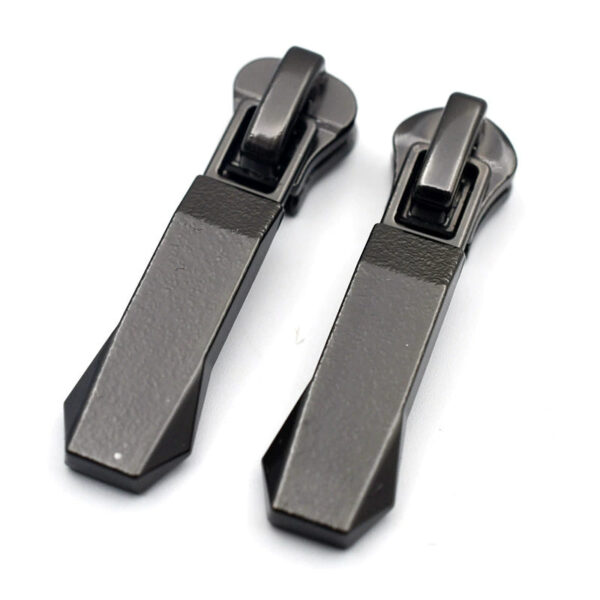 #5 Resin Zipper Pulls for Jacket Zippers 10pcs - Image 3