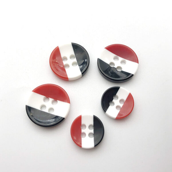18mm Red, White, and Black Striped Resin Four-Hole Shirt Buttons 100pcs - Image 2