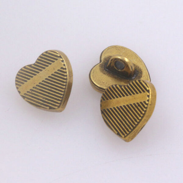10mm Vintage Gold and Nickel Heart Shaped Metal Shank Buttons 100 Pack - Image 2