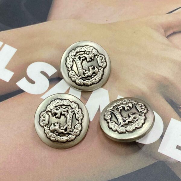 15/18/20mm Retro Gold Round Lion Metal Shank Buttons 20pcs
