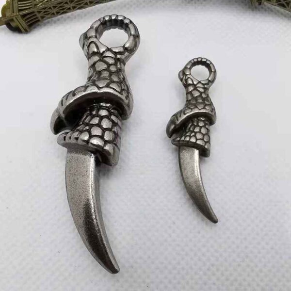 Vintage Antique Silver Bronze Alloy Claw Gothic Punk Pendant 16 Pack