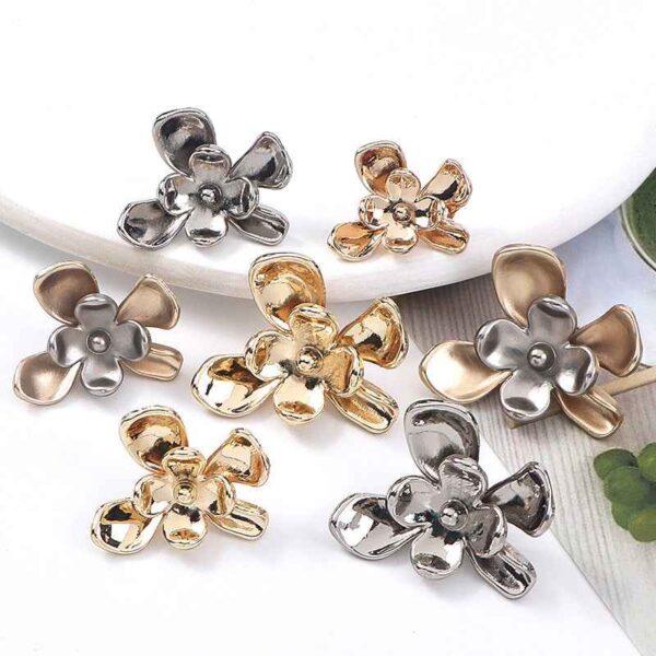 Floral Metal Shank Buttons 30 Pack (3 Colors)