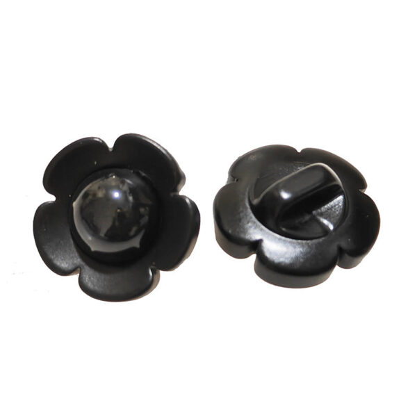 11/18mm Black White Flower Resin Shank Buttons 40pcs - Image 3