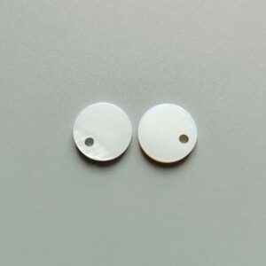 16/24L Natural Shell Round Buttons with Single Hole 40pcs