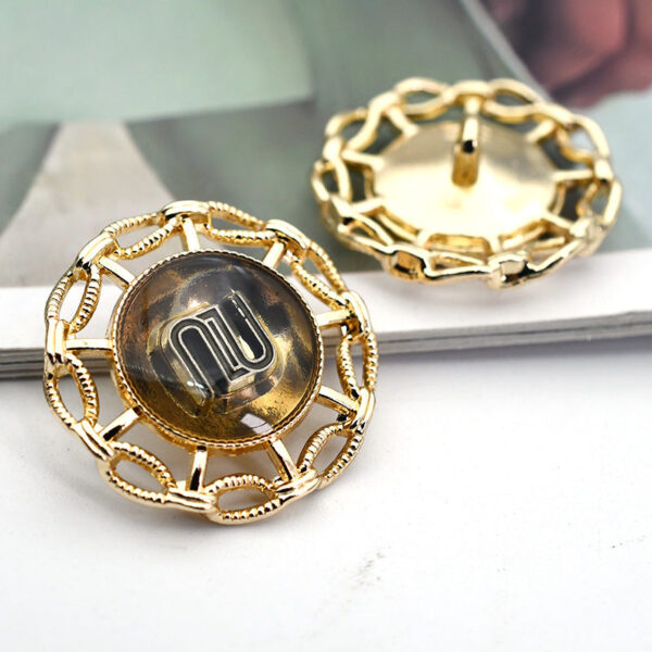 18/23mm Letter M Metal Shank Buttons for Suits and Coats 10pcs - Image 4