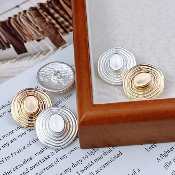 Gold Silver Threaded 3D Hat-Shaped Metal Button 12pcs - Image 2