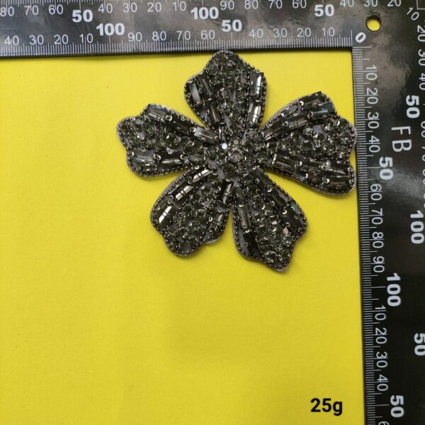 Silver Beaded Flower and Dog Fabric Patches 7 Pack - Image 6