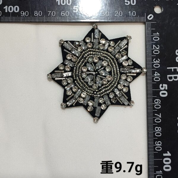 College-Style Octagonal Badge Embroidered Patches for Clothing 6 Pack - Image 3