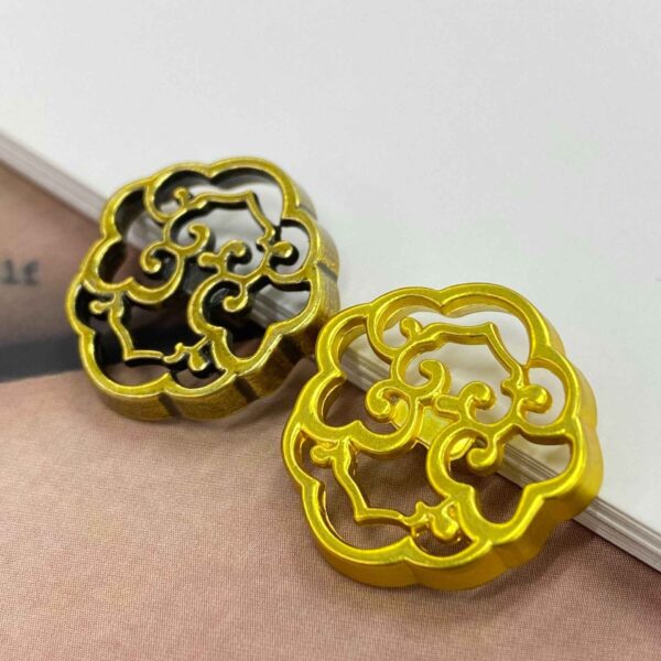 Gold Hollow Auspicious Cloud Metal Shank Buttons for Clothing 20pcs
