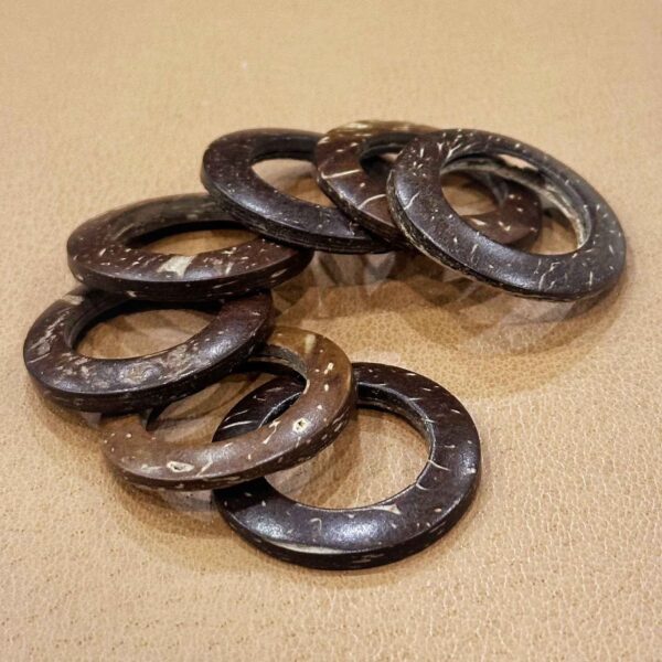 Natural Coconut Shell Ring Buttons 8-Size (15-63mm) 96 Pack