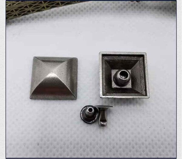 10/15MM Vintage Silver Pyramid Studs Punk Gothic Rivets 30 Pack