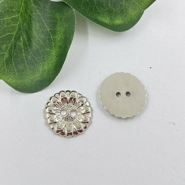 Antique Bronze Sunflower Two-Hole Sewing Buttons 120 Pack - Image 5