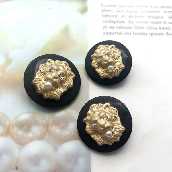 25mm Black Lion Head Rhinestone Pearl Buttons for Knit Cardigans 20pcs - Image 3