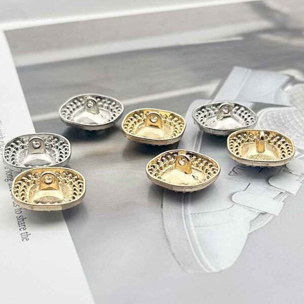 32L (20mm) Square Gemstone-Studded Metal Shank Buttons 12pcs