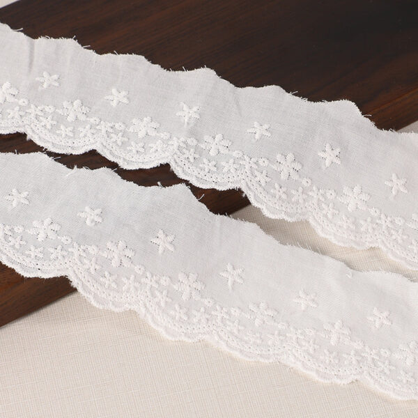 45mm Star Embroidered Cotton Lace Trim 16 Yards - Image 2