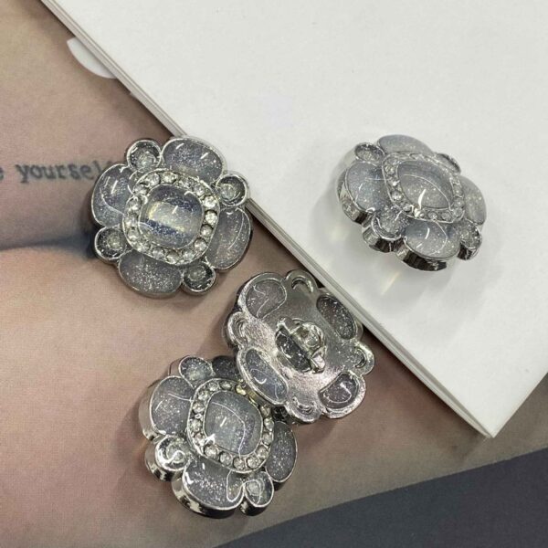 Sparkling Jelly Flower Metal Shank Buttons for Women's Clothing 6pcs