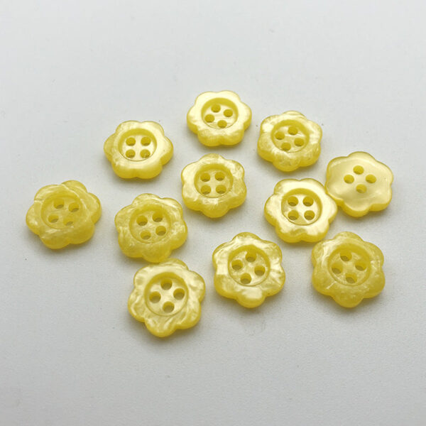 11mm Colorful Square Heart Flower Resin Buttons 100pcs - Image 5