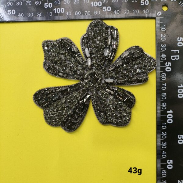 Silver Beaded Flower and Dog Fabric Patches 7 Pack - Image 5