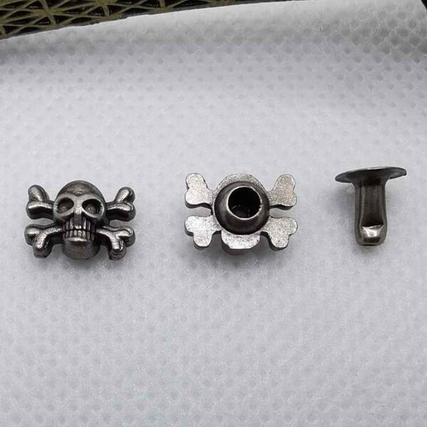 Gothic Punk Zinc Alloy Skull Rivets Vintage Silver 42 Pack(7 Styles)
