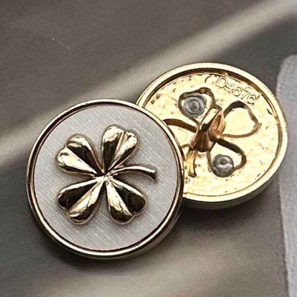 28L/32L/36L Two-Tone Clover Metal Shank Buttons 12PCS