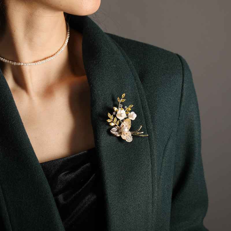 Tri-Color Seashell & Pearl Flower Brooch – Copper Zircon Floral Pin
