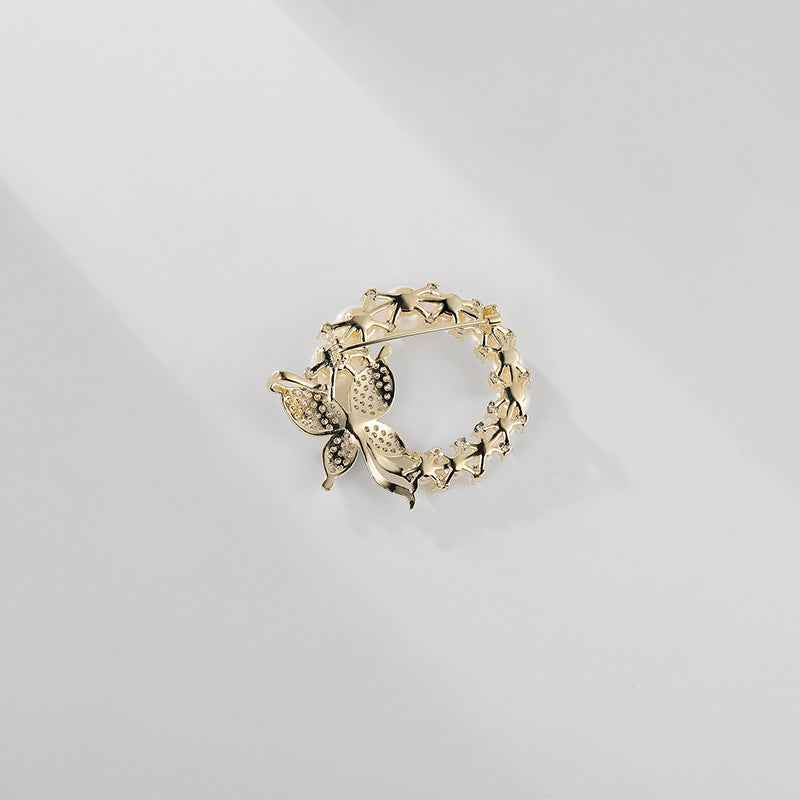 Round Gold & White Freshwater Pearl Butterfly Brooch