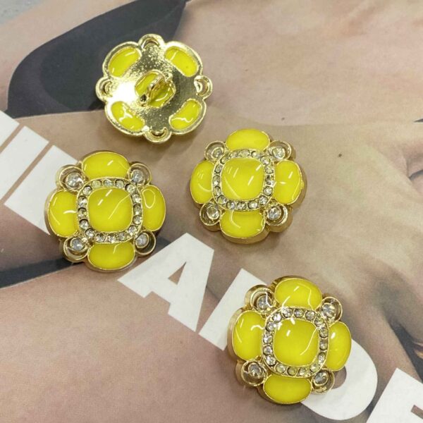Sparkling Jelly Flower Metal Shank Buttons for Women's Clothing 6pcs