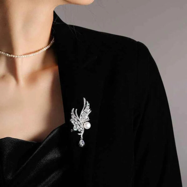 Natural Pearl Zircon Silver Wing Metal Brooch Pin