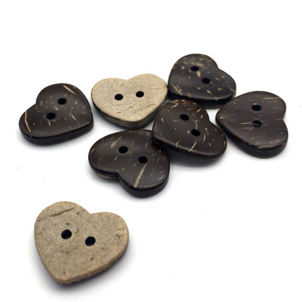 20mm Heart-Shaped Two-Hole Coconut Shell Shirt Buttons 20pcs - Image 3